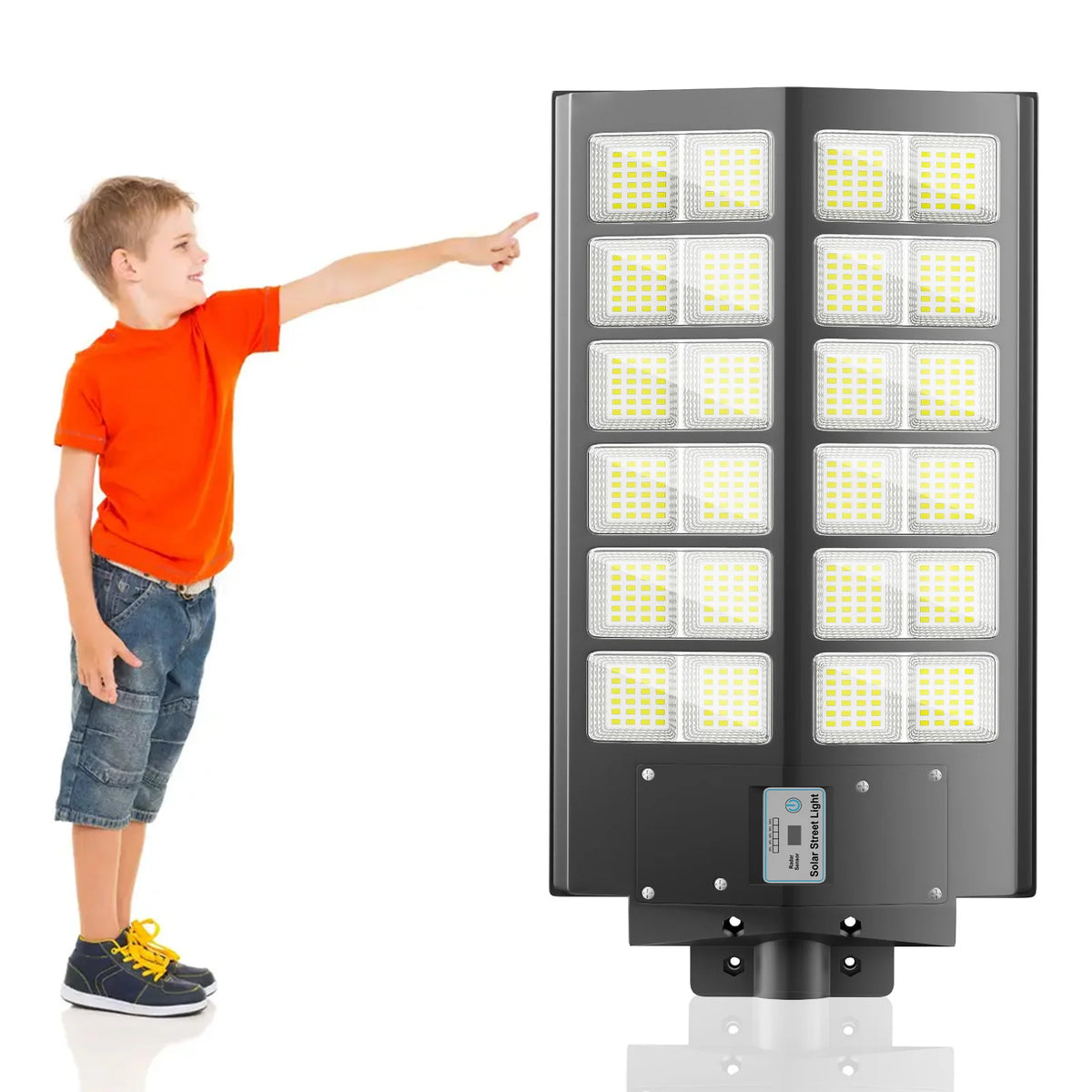 6000-watt waterproof solar street lights. Automatically turn on at dusk and are equipped with motion sensors. Suitable for comme